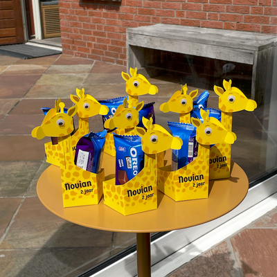 Giraffes trakteren 8stuks traktatie van uitdelen.nu